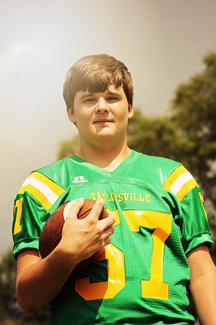 而左后卫拉 而左后卫拉