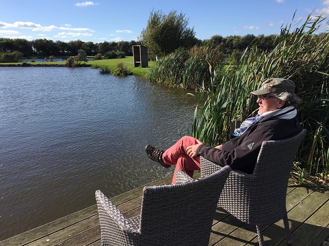 部对他的肯 部对他的肯